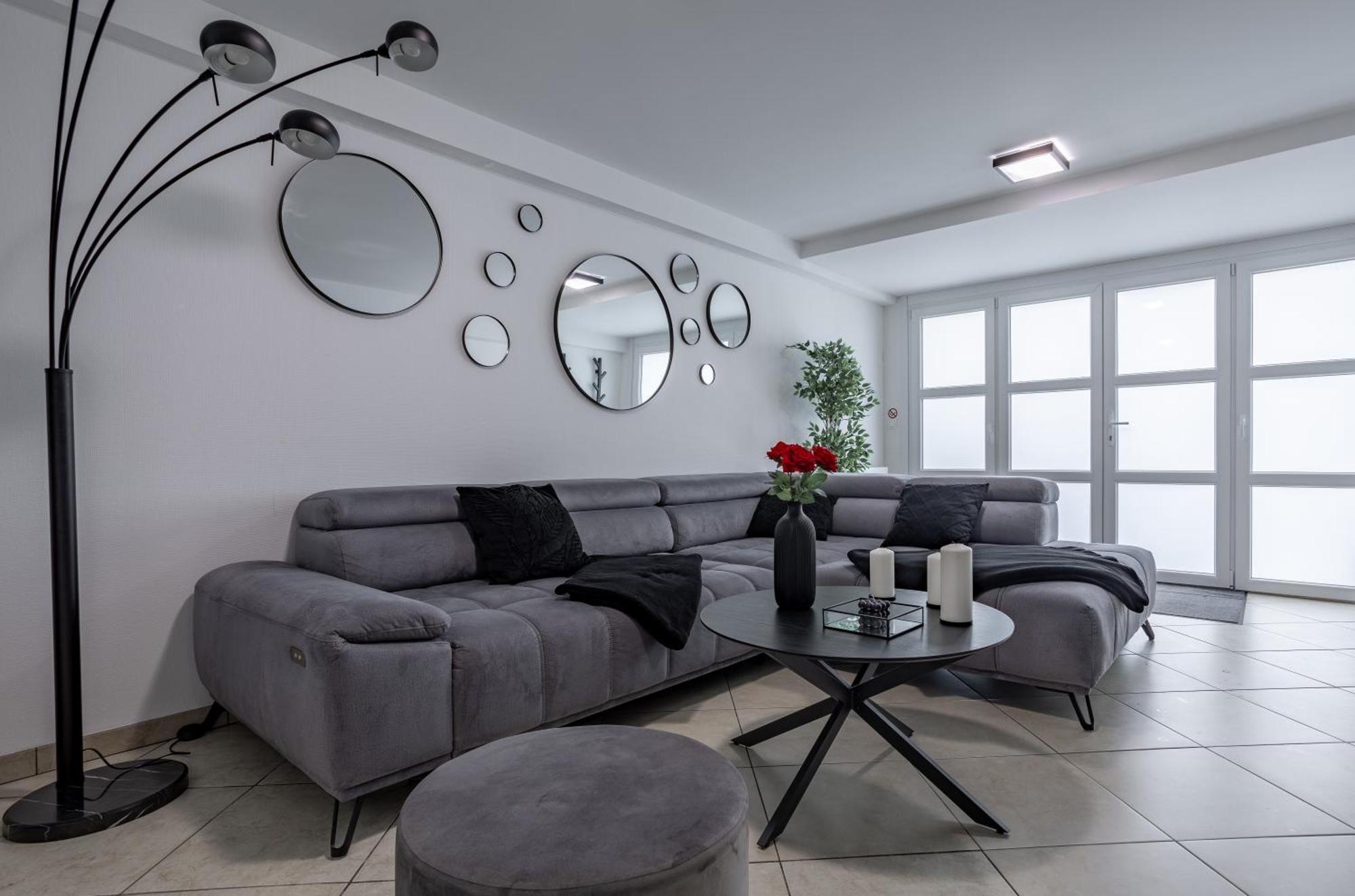 Suite Avec Jacuzzi Proche Paris & Disneyland Pontault-Combault Exteriör bild